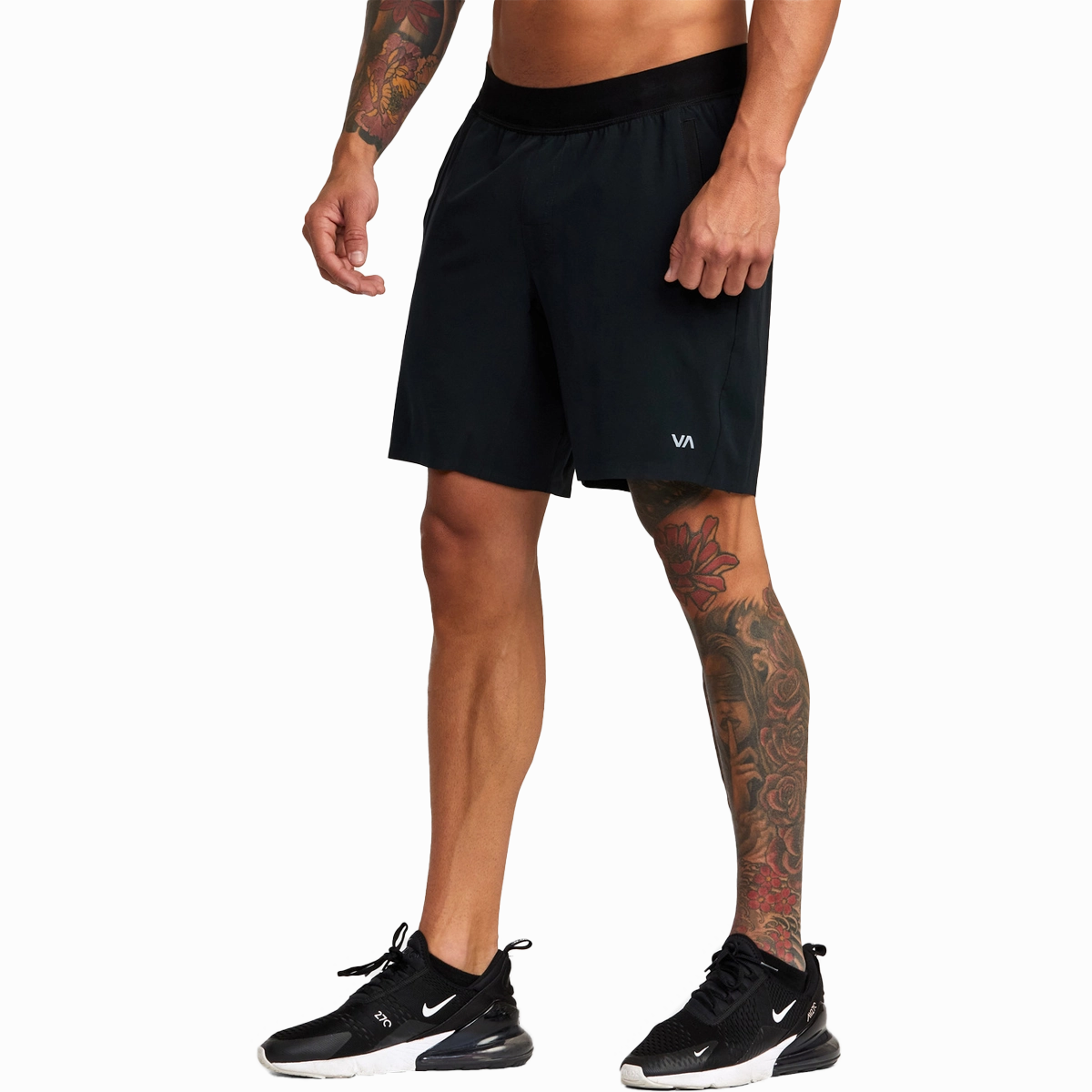 Yogger Plus 18" Short
